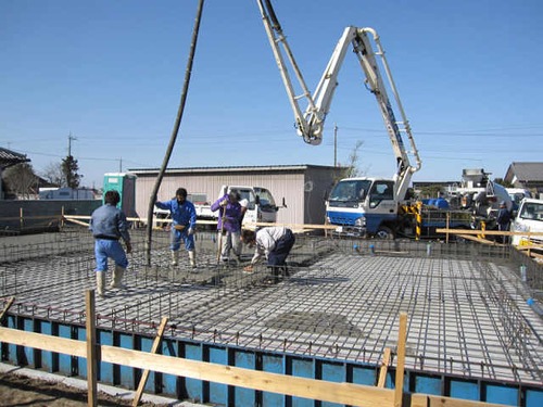 S邸耐圧版コンクリート打ち その1